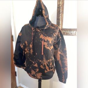 TYE DYE HOODIE SWEATSHIRT